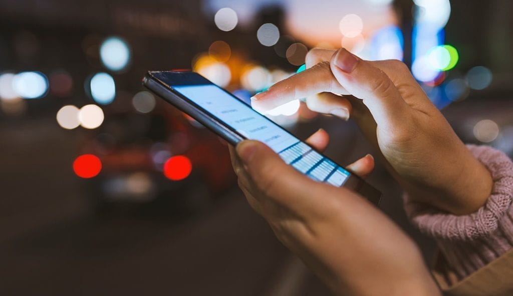 Twitter to Relax 140 Character Limit | News | Blackberry Design